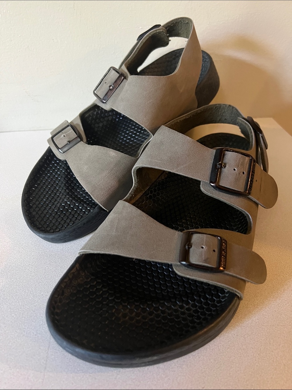Birkenstock milano Buckle Sandals with Black Footbed wanderlust casual Unisex